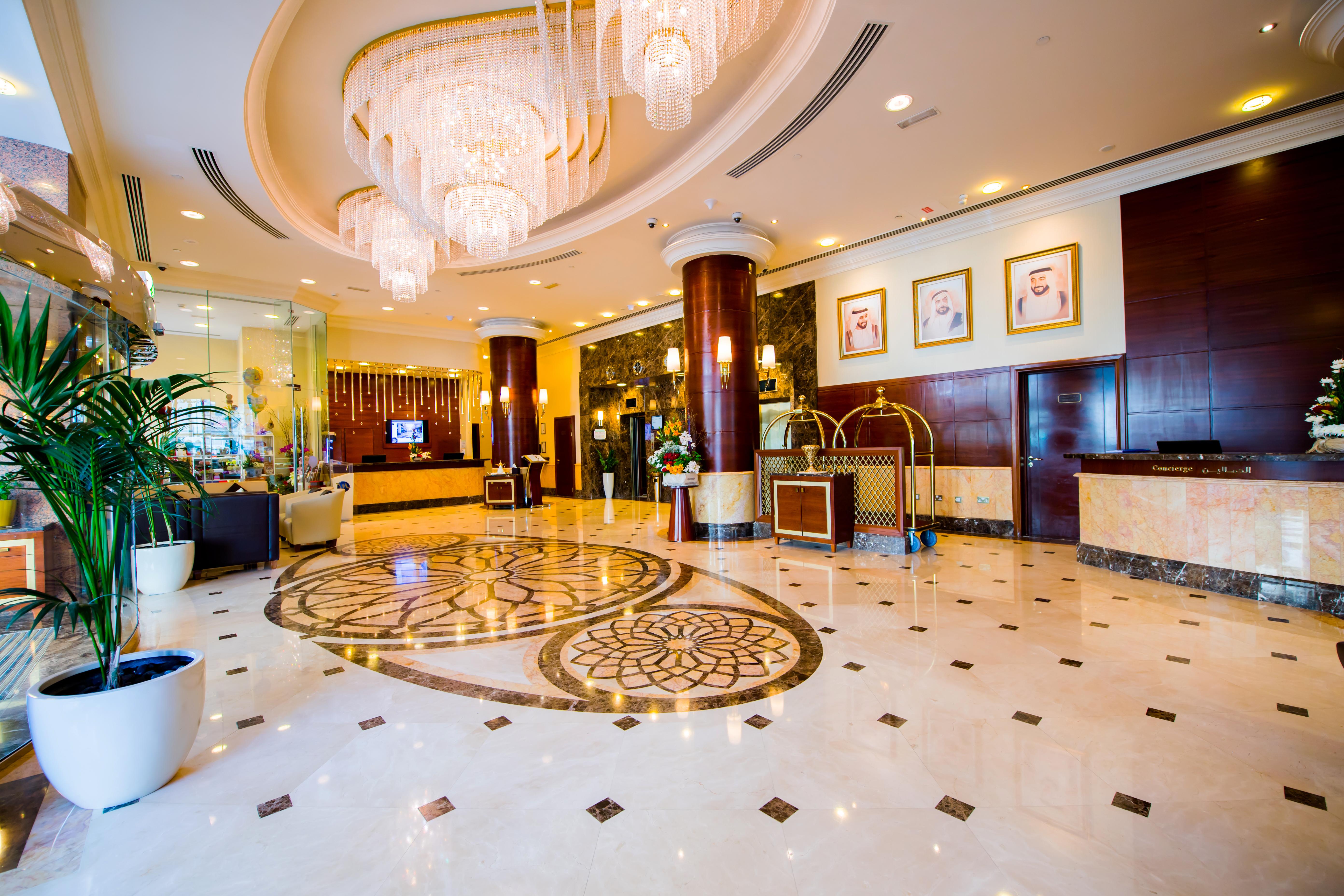 Grand Mercure Majlis Residences Abu Dhabi Exterior foto Lobby